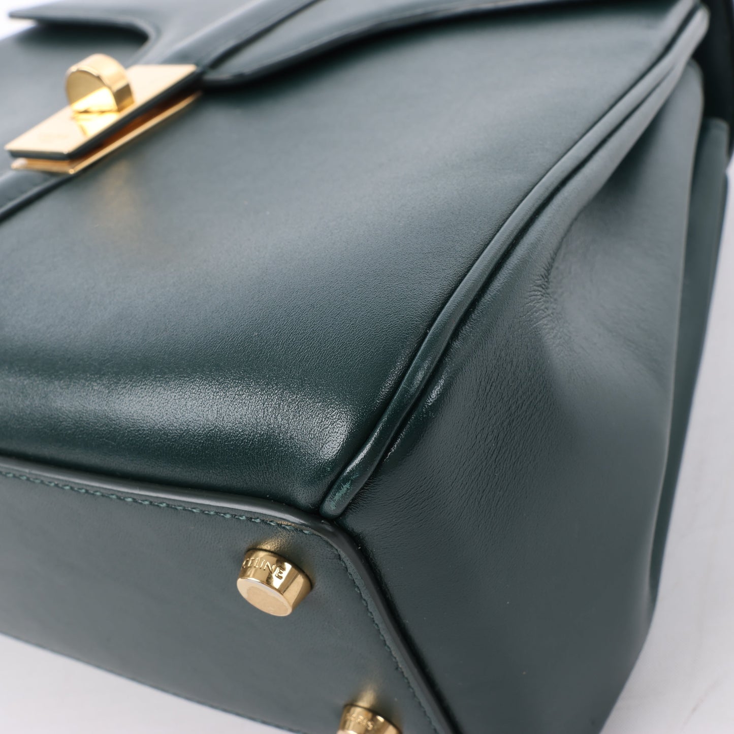 Celine – Sac 16 – Kleine Handtasche aus glattem Kalbsleder in Grün