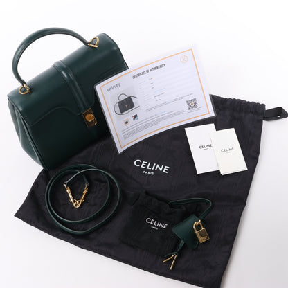 Celine – Sac 16 – Kleine Handtasche aus glattem Kalbsleder in Grün