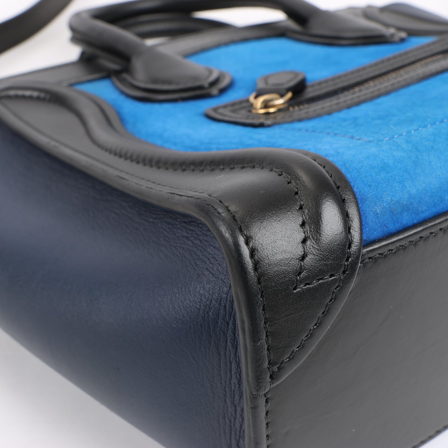 CELINE Nano Luggage Dreifarbige 2-Wege-Handtasche aus Kalbsleder in Blau x Schwarz