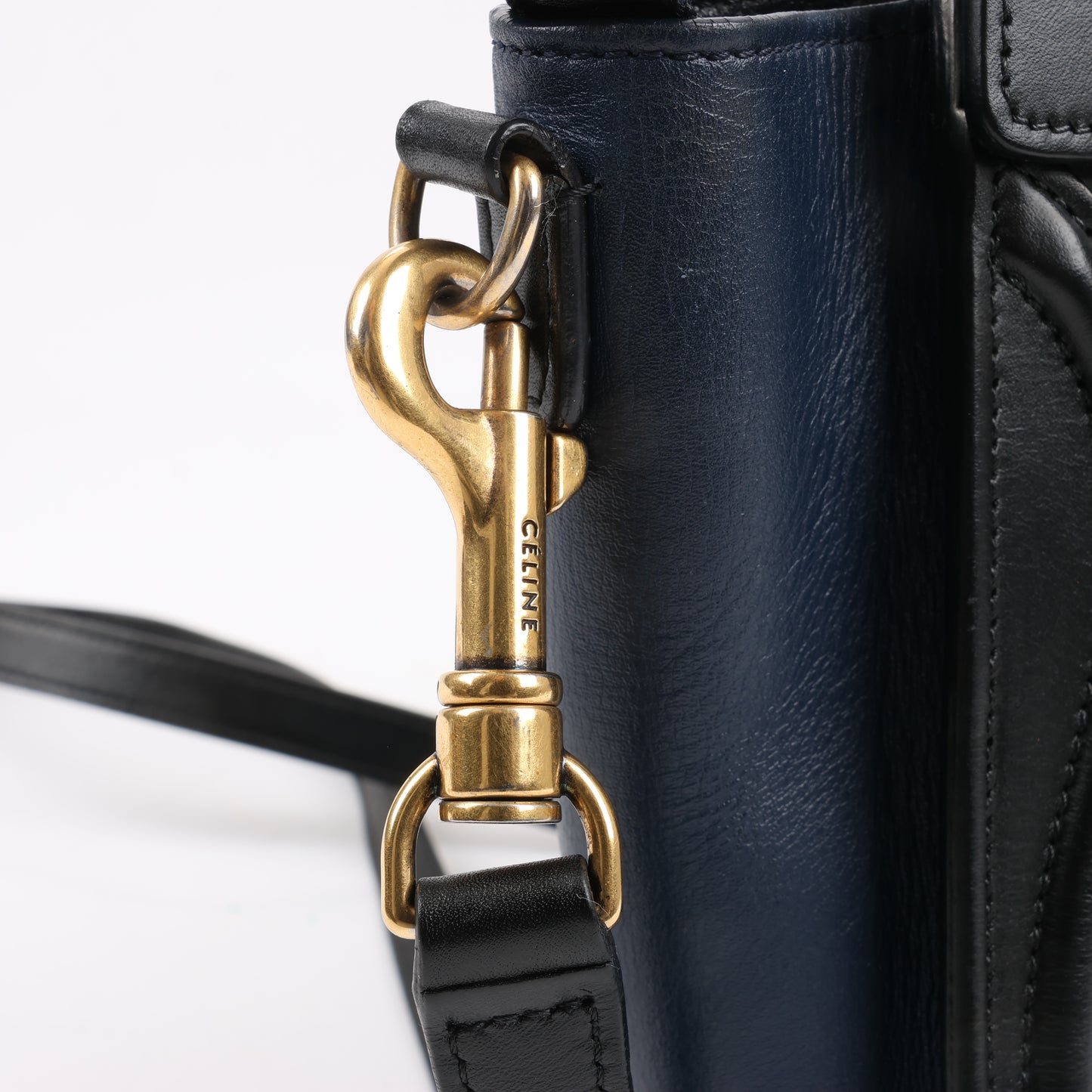 CELINE Nano Luggage Dreifarbige 2-Wege-Handtasche aus Kalbsleder in Blau x Schwarz