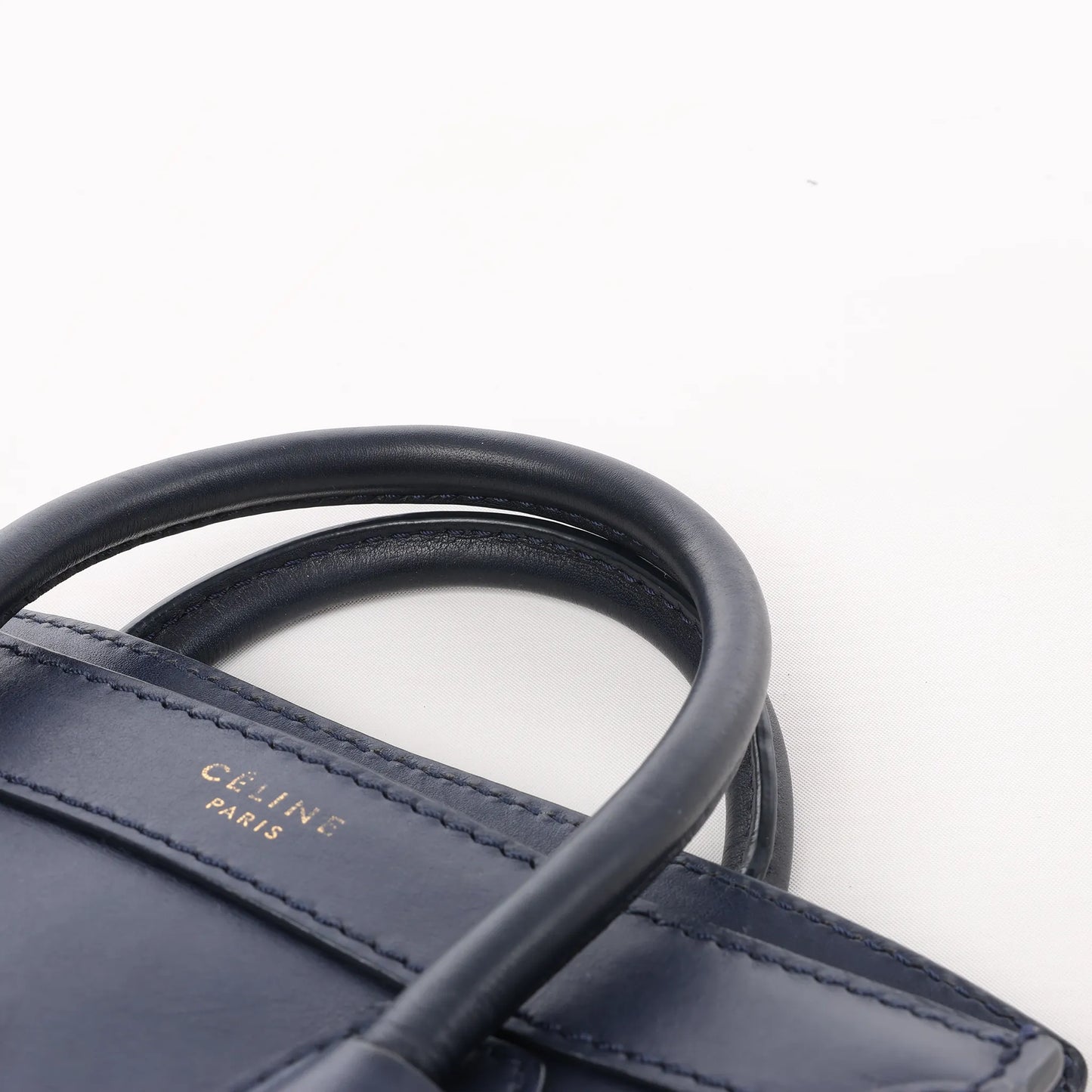 CELINE Nano Luggage 2Way-Handtasche aus Leder in Marineblau