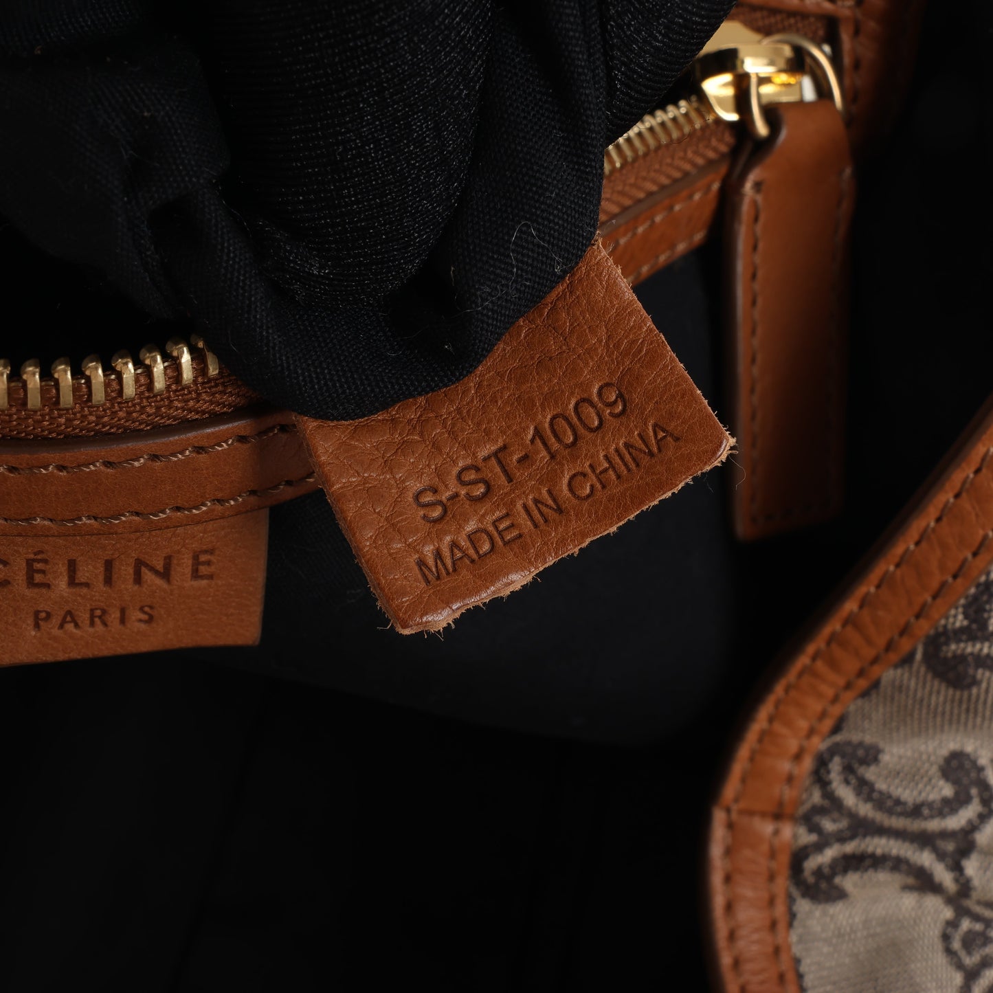 CELINE Macadam Canvas &amp; Leder Tote Bag in Beige x Braun