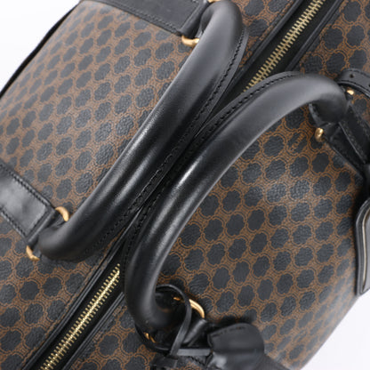 Celine Macadam Boston Reisetasche aus PVC und Leder in Schwarz × Braun
