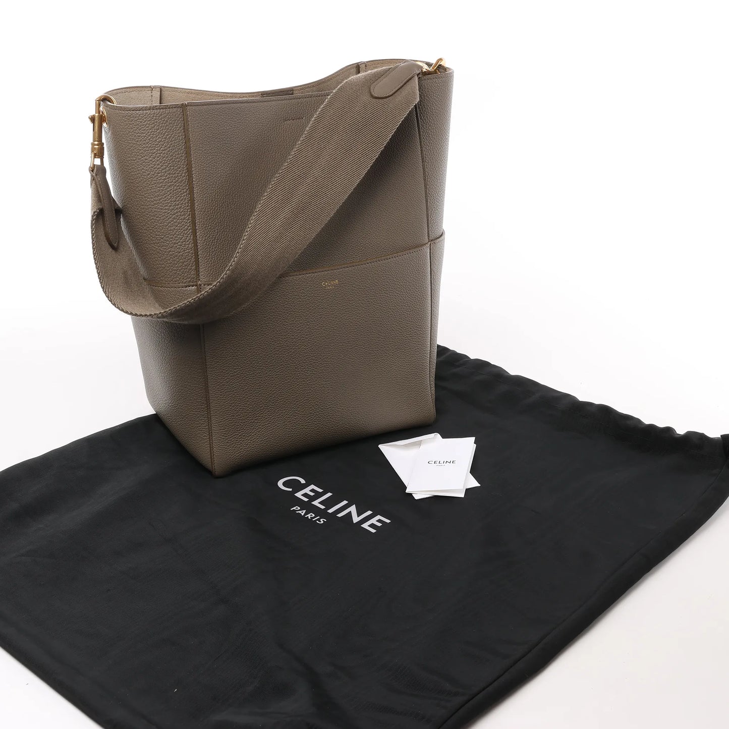 CELINE Seau Sangle Bucket Leder-Umhängetasche in Greige