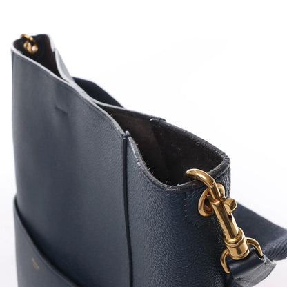 CELINE Seau Sangle Bucket-Schultertasche aus Leder in Marineblau