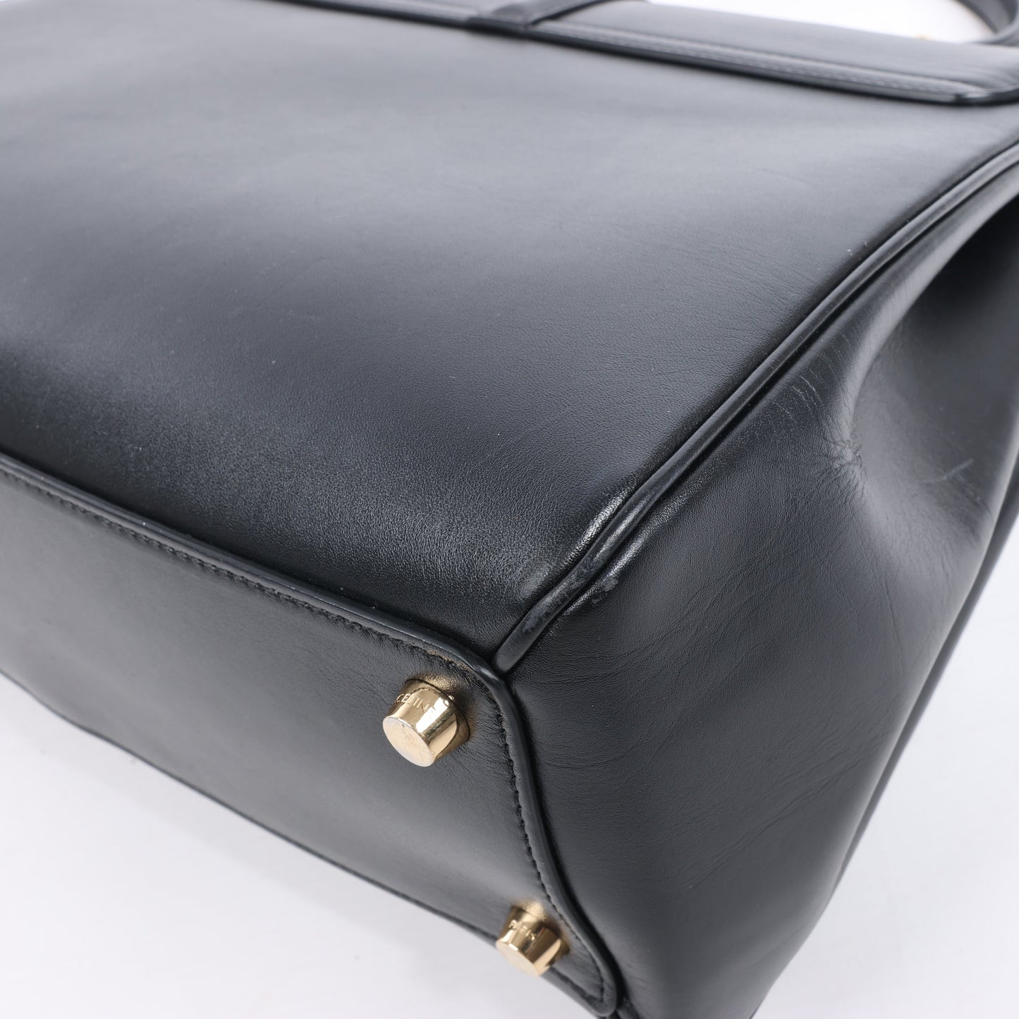 Celine – Sac 16 – Mittlere 2-Wege-Handtasche aus glattem Leder in Schwarz
