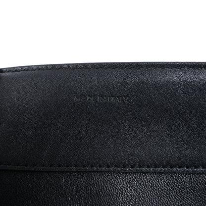 Celine – Sac 16 – Mittlere 2-Wege-Handtasche aus glattem Leder in Schwarz
