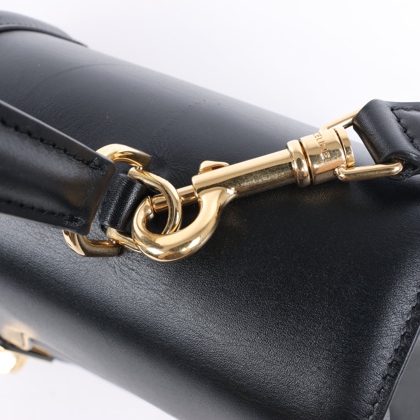 Celine – Sac 16 – Mittlere 2-Wege-Handtasche aus glattem Leder in Schwarz