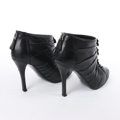 Chanel Coco Mark Camelia Lederstiefeletten in Schwarz G28629, Größe 37,5 EU