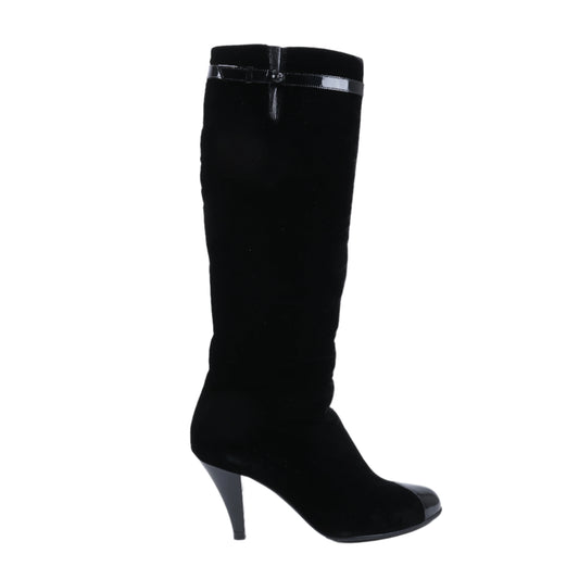 Chanel Coco Mark Velours-Stiefel in Schwarz, Größe 37,5 EU