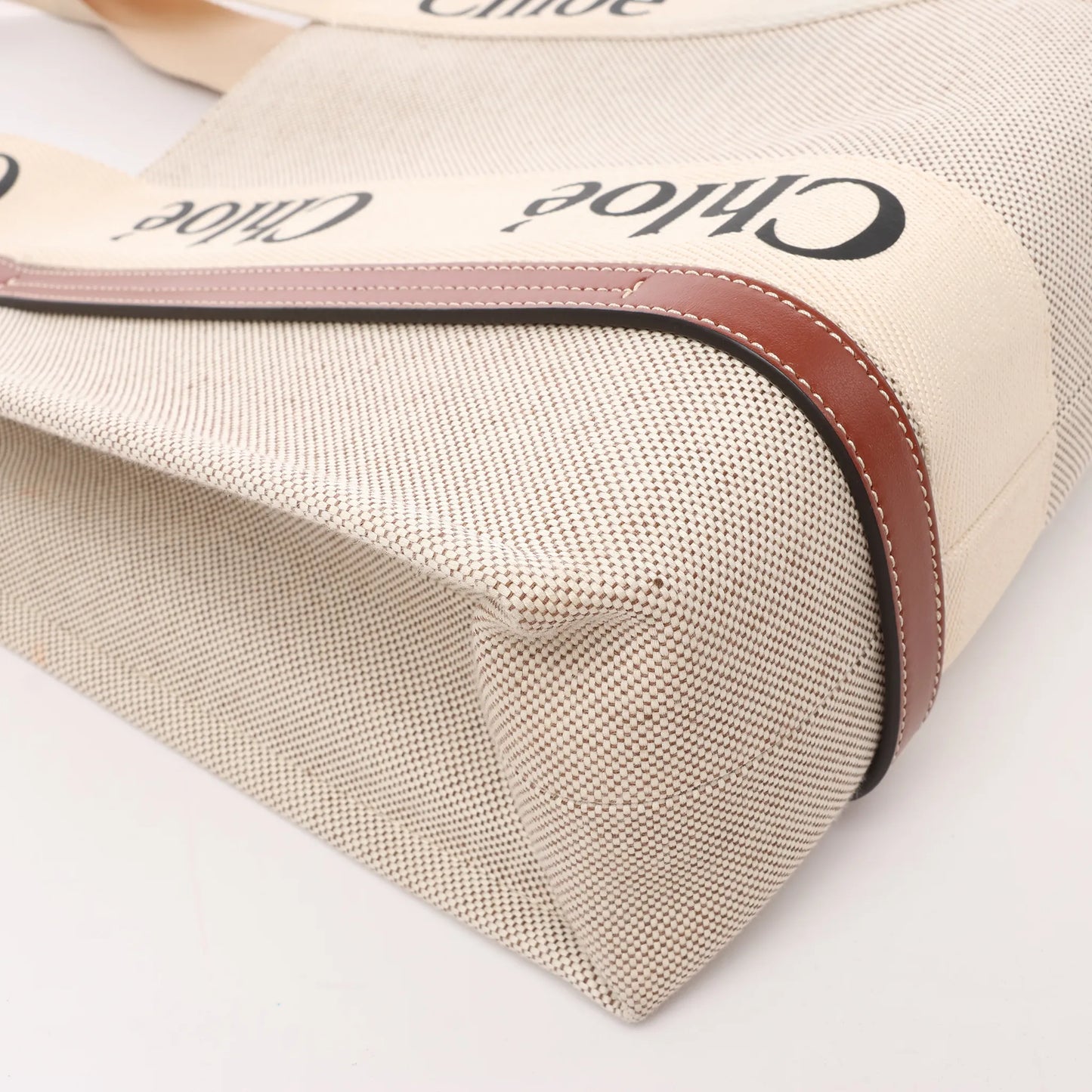 CHLOE Woody Medium Tote-Umhängetasche aus Canvas und Leder in Braun