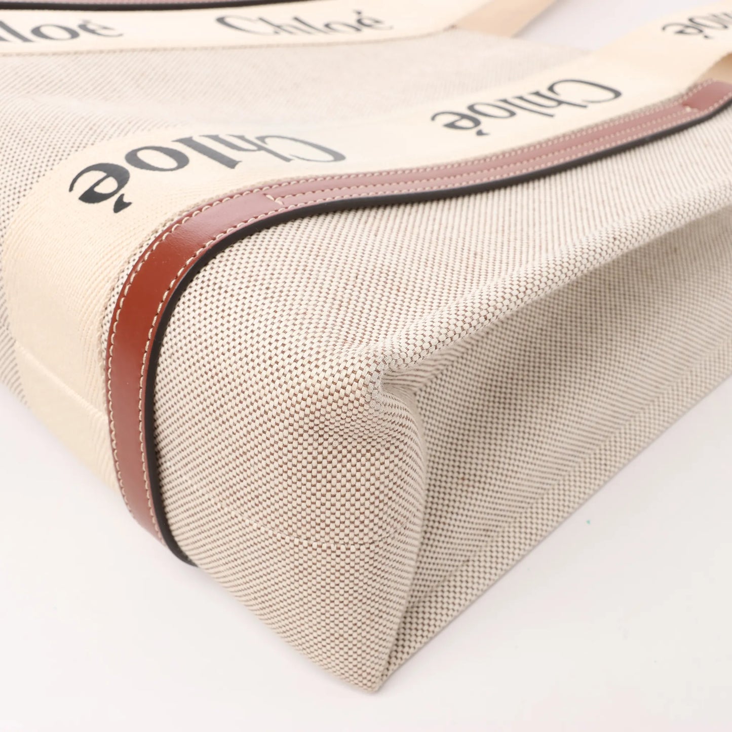 CHLOE Woody Medium Tote-Umhängetasche aus Canvas und Leder in Braun
