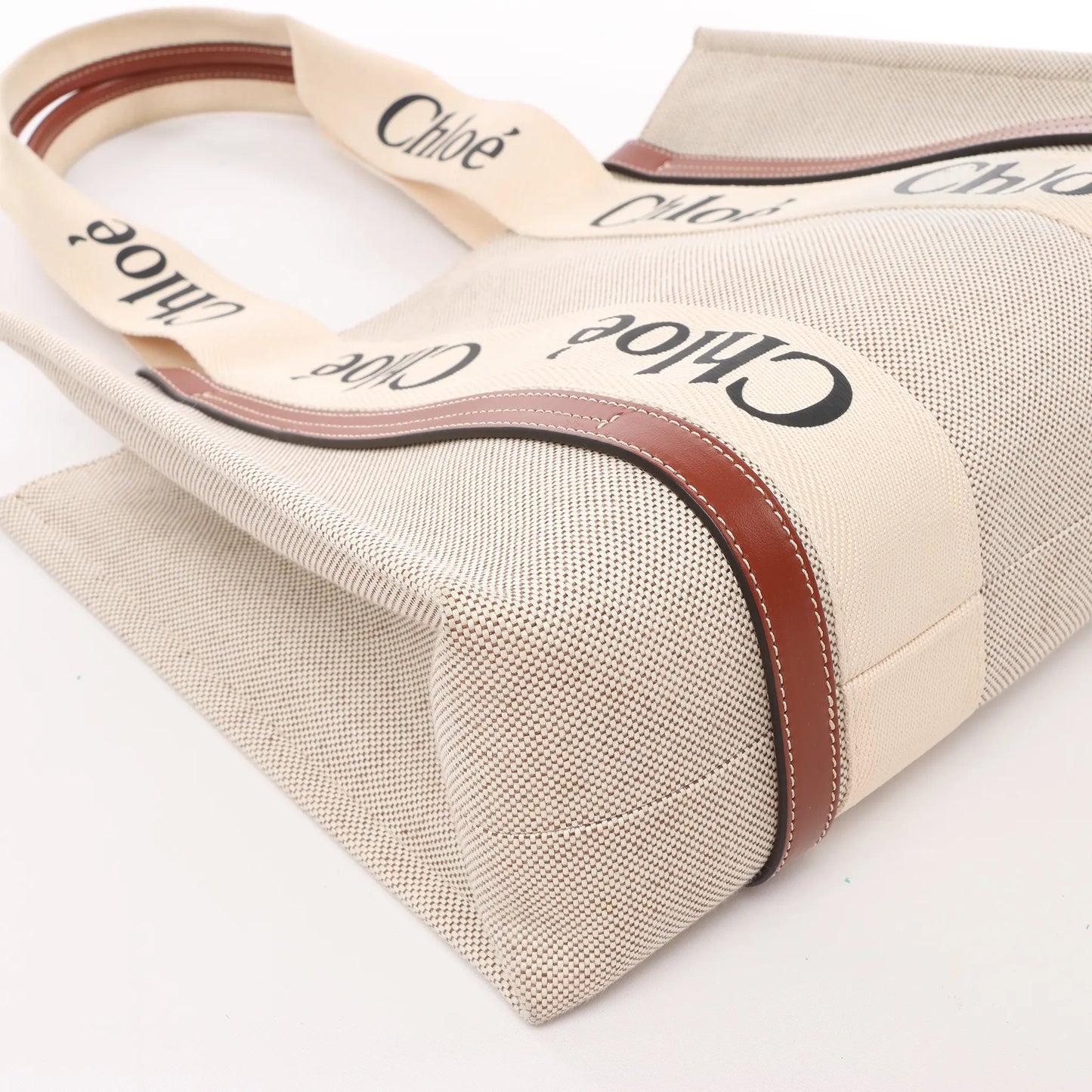 CHLOE Woody Medium Tote-Umhängetasche aus Canvas und Leder in Braun