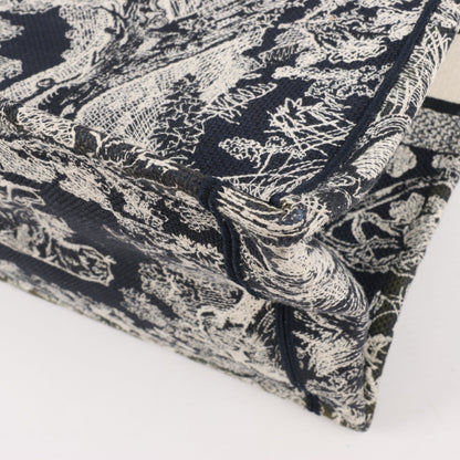Christian Dior Toile Doo JUY Embroidery Book Große Canvas-Tragetasche in Marineblau