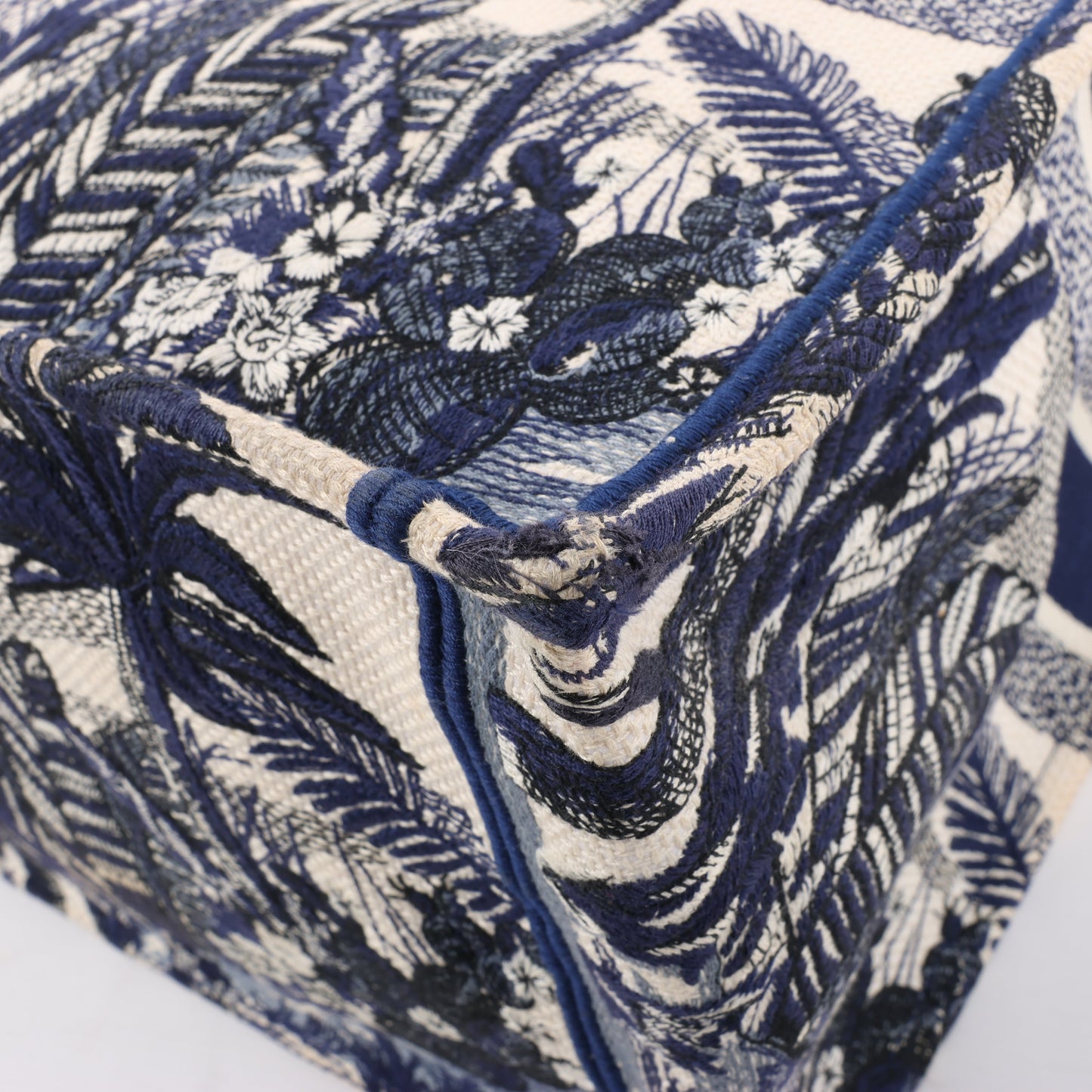 Christian Dior Book Tote, große Canvas-Tragetasche in Marineblau