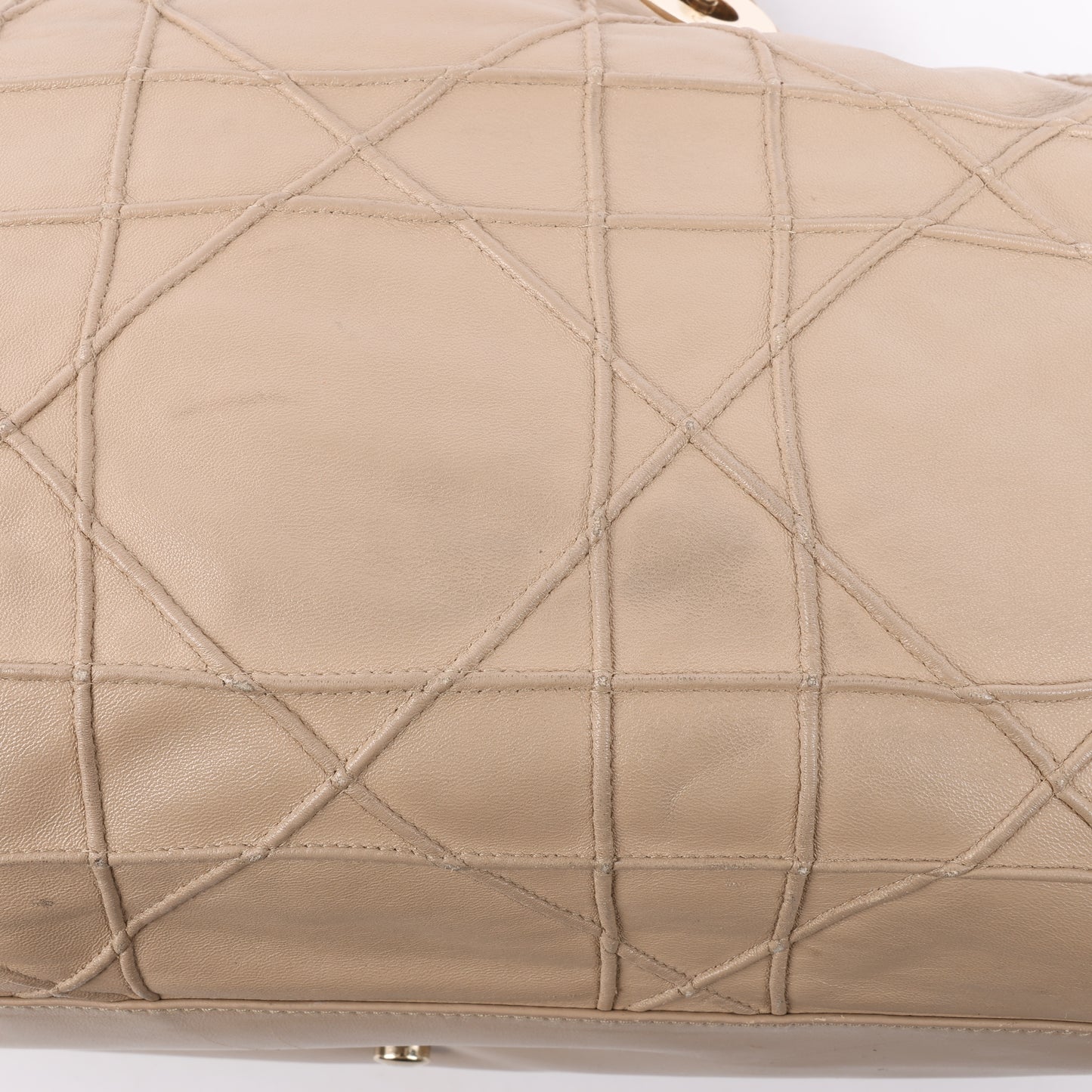 Christian Dior Granville Cannage Lederhandtasche in Beige