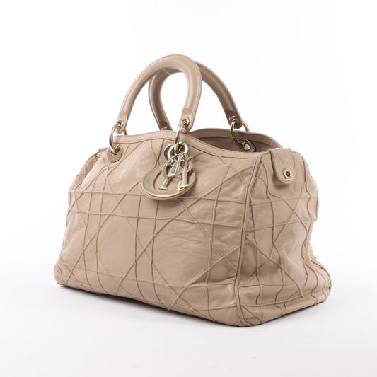 Christian Dior Granville Cannage Lederhandtasche in Beige