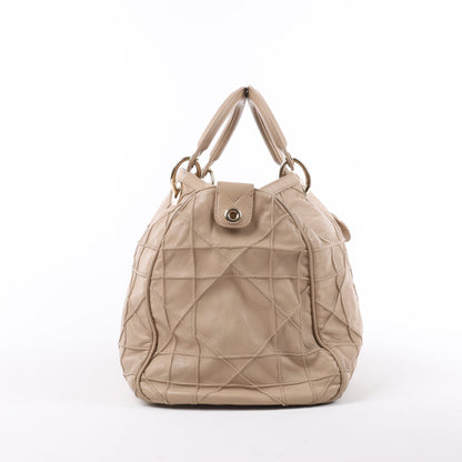 Christian Dior Granville Cannage Lederhandtasche in Beige