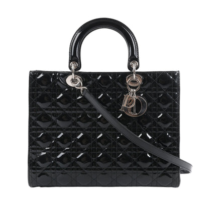 Christian Dior – Große Cannage-Handtasche aus Lackleder in Schwarz