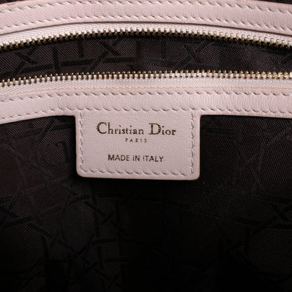 Christian Dior Lady Dior Cannage Große 2-Wege-Handtasche aus Leder in Hellrosa