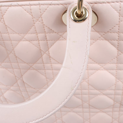 Christian Dior Lady Dior Cannage Große 2-Wege-Handtasche aus Leder in Hellrosa