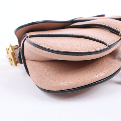 Christian Dior – Saddle Micro Bag – 2-Wege-Handtasche aus Leder in Blush