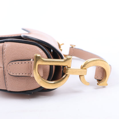 Christian Dior – Saddle Micro Bag – 2-Wege-Handtasche aus Leder in Blush