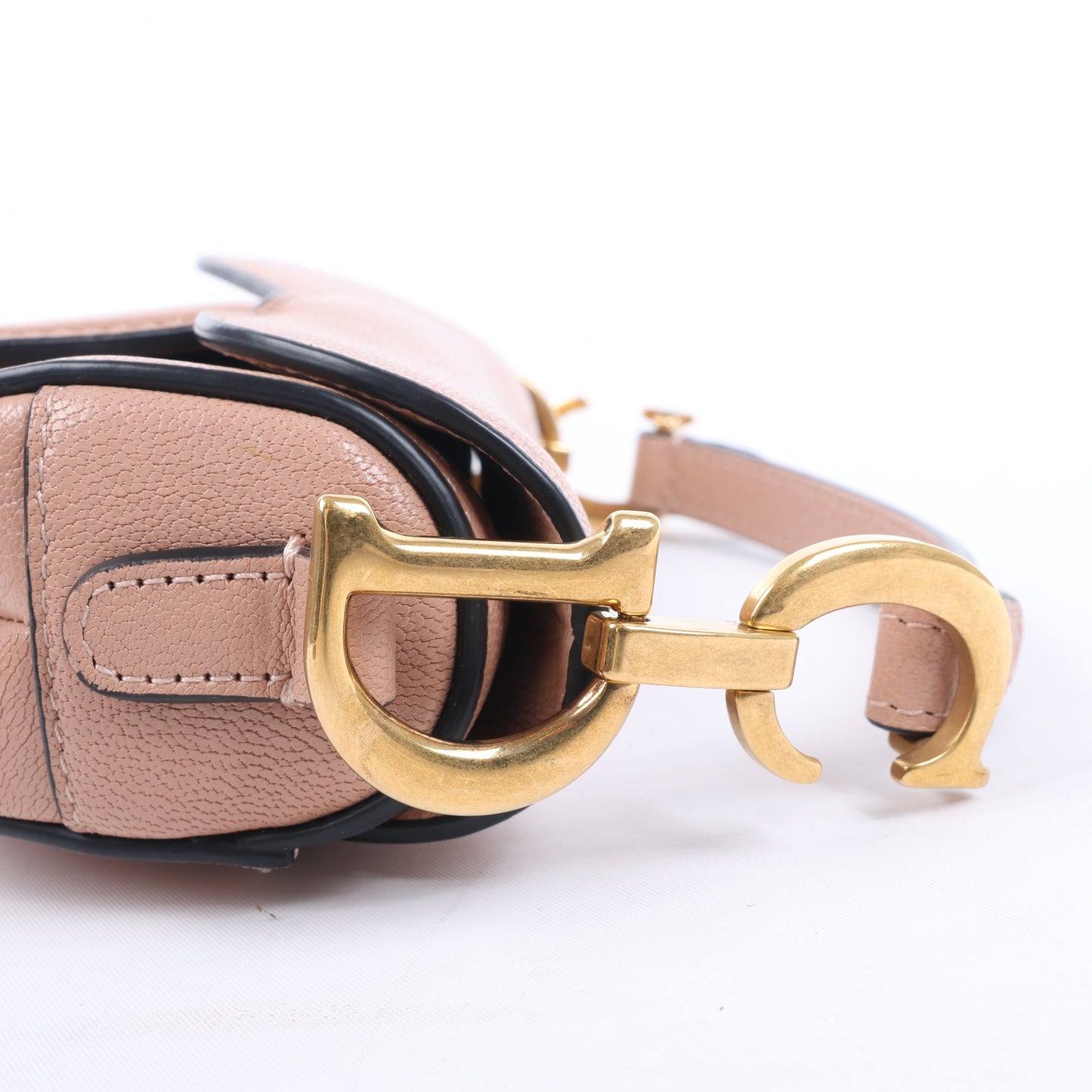 Christian Dior – Saddle Micro Bag – 2-Wege-Handtasche aus Leder in Blush