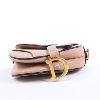 Christian Dior – Saddle Micro Bag – 2-Wege-Handtasche aus Leder in Blush