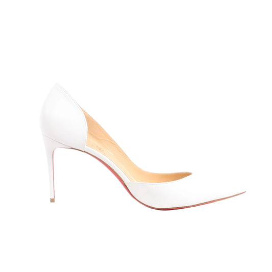 White high-heeled shoe with a red sole on a white background