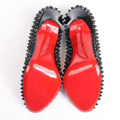 Christian Louboutin Spike Studs Lackleder-Pumps in Schwarz, Größe 38 EU