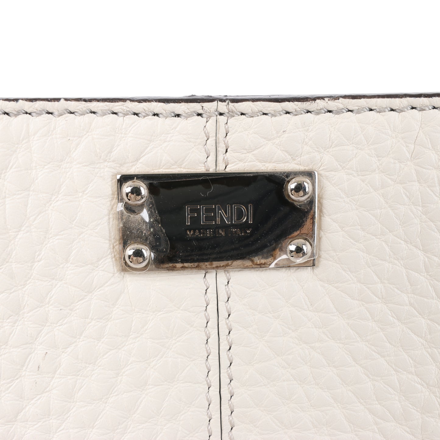 Fendi Peek-a-boo X-light Lederhandtasche in Weiß 7VA448