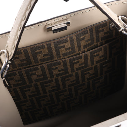 Fendi Peek-a-boo X-light ICU Co., Ltd. Lederhandtasche in Beige 7VA528