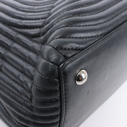 Fendi – Dotcom – Halb-Schultertasche aus schwarzem Leder mit Kettenriemen