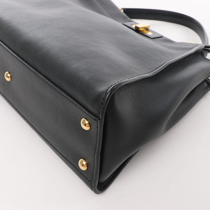 Fendi Peekaboo Regular 2-Wege-Handtasche aus Leder in Schwarz 8BN290