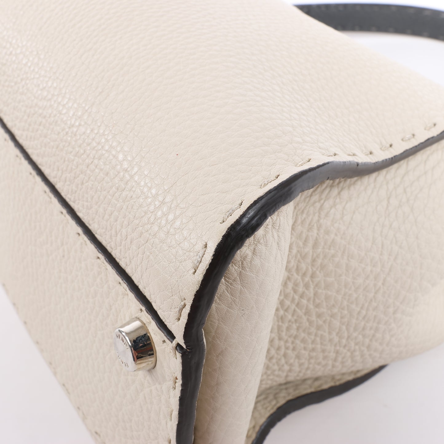 Fendi Peekaboo Regular Selleria Leder 2Way Handtasche in Beige 8BN290