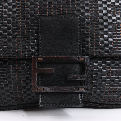 FENDI Zucchino Mamma Baguette Leder Umhängetasche in Schwarz 8BR001
