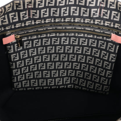 FENDI Zucchino Umhängetasche aus Canvas und Leder in Braun x Pink