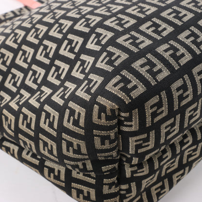 FENDI Zucchino Umhängetasche aus Canvas und Leder in Braun x Pink