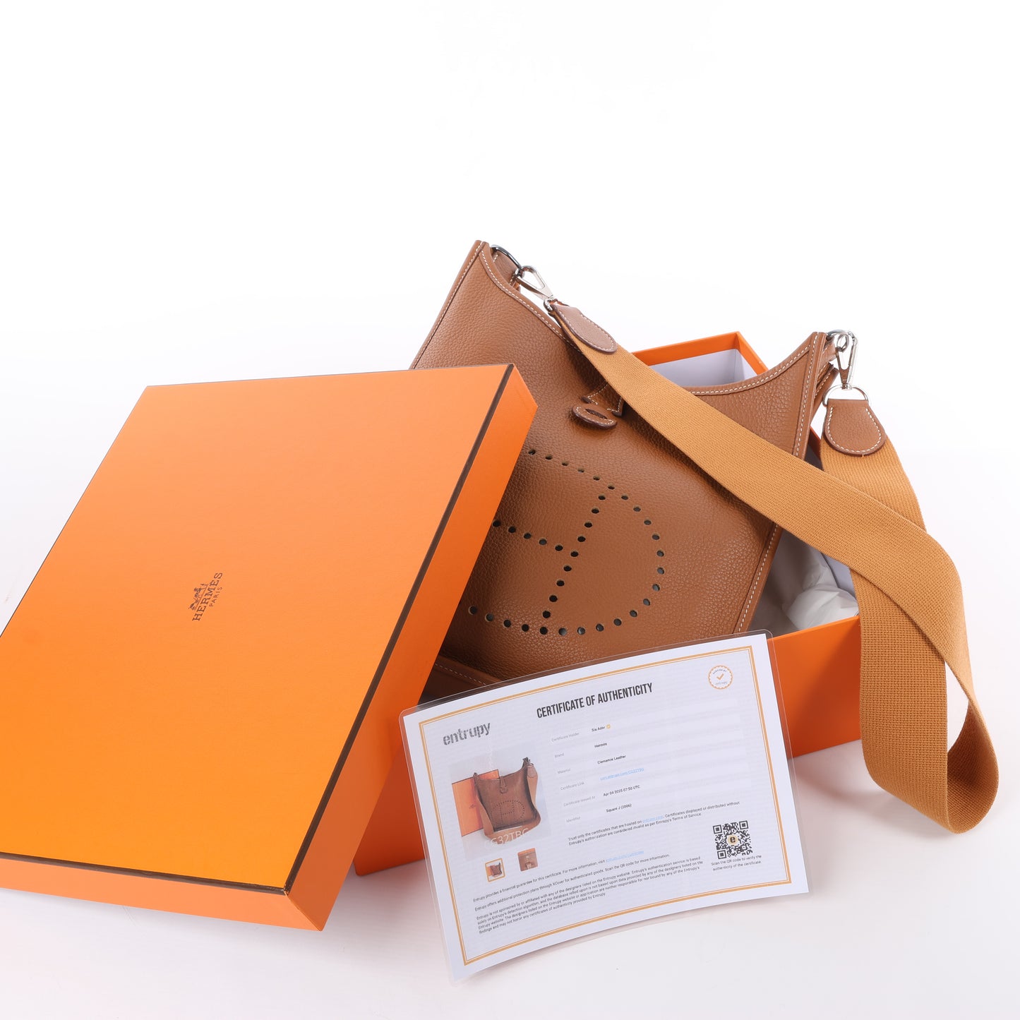 HERMES  Evelyne 1 29 PM Taurillon Clemence Gold Silver Metal Fittings Shoulder Bag □J: 2006