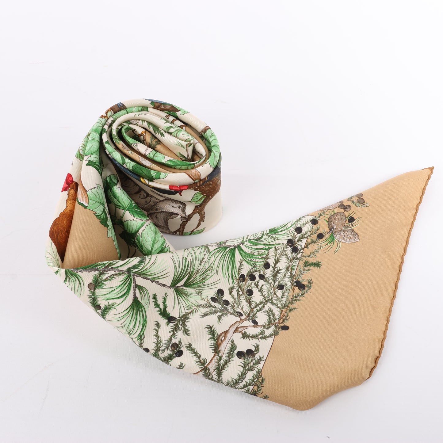 Hermès Carré  90 "AU COEUR DES BOIS" 100% Silk Scarf in Brown