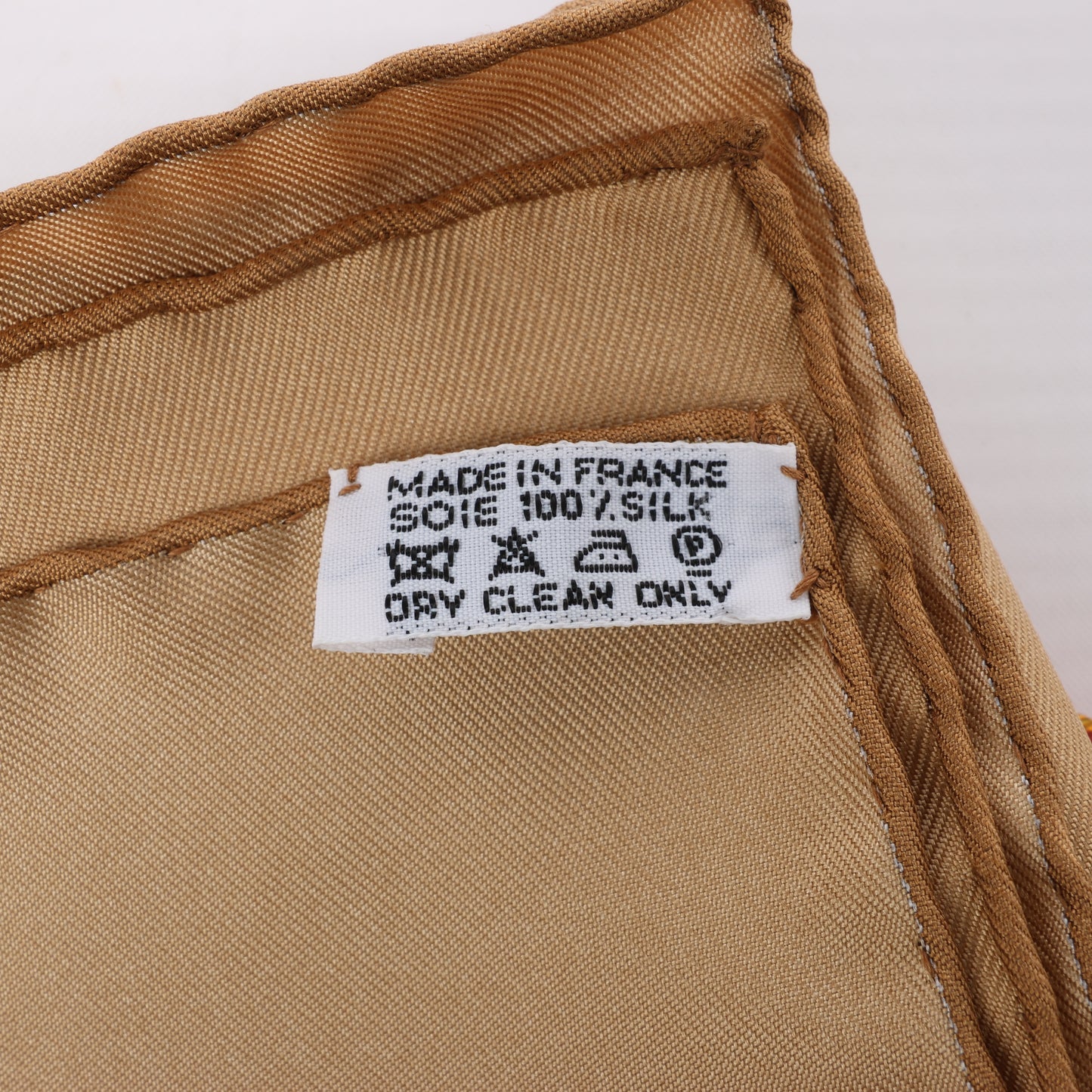 Hermès Carré  90 "AU COEUR DES BOIS" 100% Silk Scarf in Brown