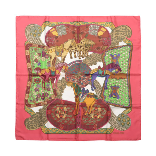 Hermès Carré 90 „ART des STEPPES“ Schal aus 100 % Seide in Rosa