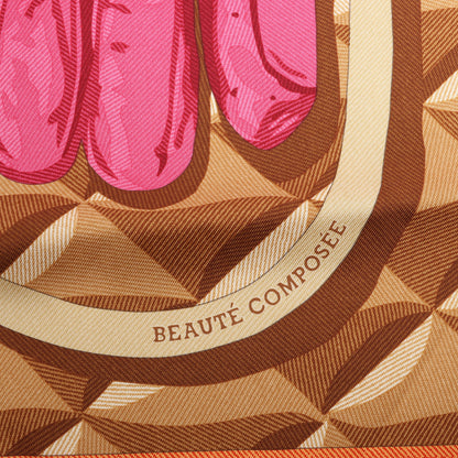 Hermès Carré 90 „BEAUTE COMPOSEE“ Seidentaschentuch in Orange