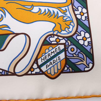 Hermès Carré 90 „DUELS ONIRIQUES“ Schal aus 100 % Seide in Mehrfarbig