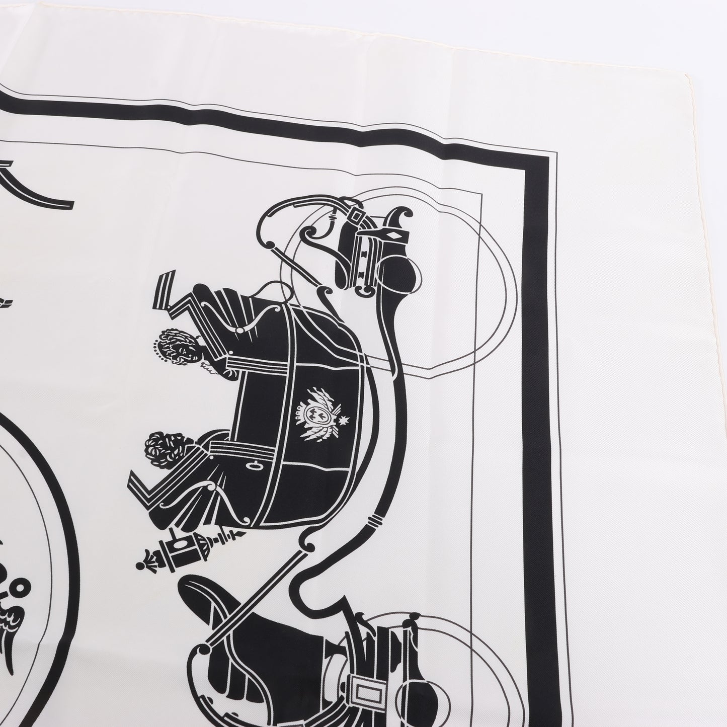 Hermès Carré 90 "Ex-Libris" 100% Silk Scarf in Forest Black x White
