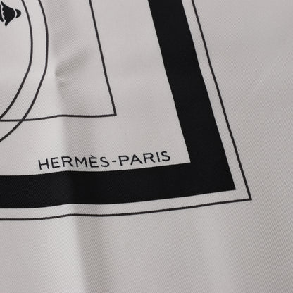 Hermès Carré 90 "Ex-Libris" 100% Silk Scarf in Forest Black x White