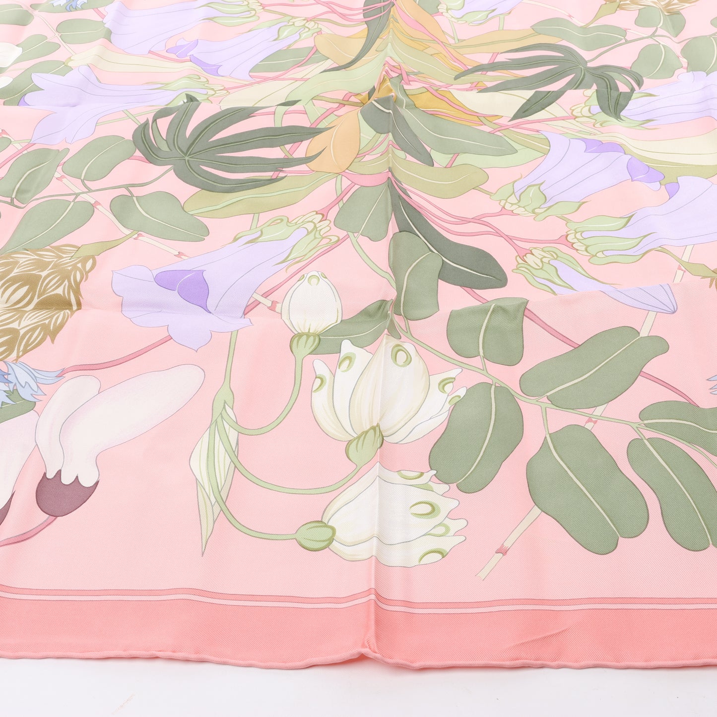 Hermès Carré 90 " Flora Graeca" 100% Silk Scarf in Pink