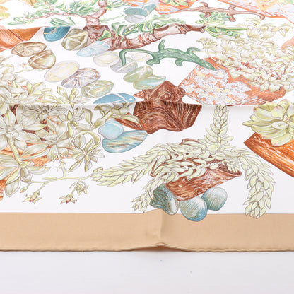 Hermès Carré 90 "JARDIN SECRET" 100% Seidentuch in Beige