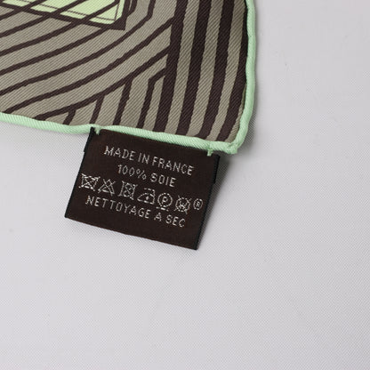 Hermès Carré 90 „JEU DES OMNIBUS ET DAMES BLANCHES“ Schal aus 100 % Seide in Grün